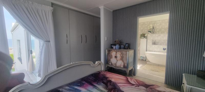 4 Bedroom Property for Sale in Dana Bay Western Cape